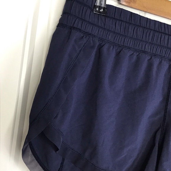Lululemon Anew Short in Midnight Navy Size 10. - Picture 3 of 11